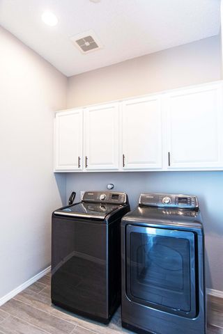 9216 Crystal Creek Lane NW, Albuquerque, NM 87120