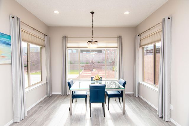 9216 Crystal Creek Lane NW, Albuquerque, NM 87120