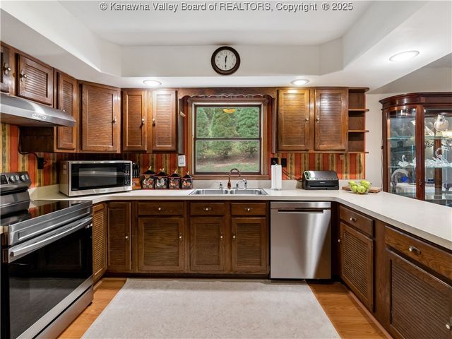 3869 Amma Road, Amma, WV 25005