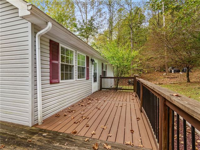 3869 Amma Road, Amma, WV 25005