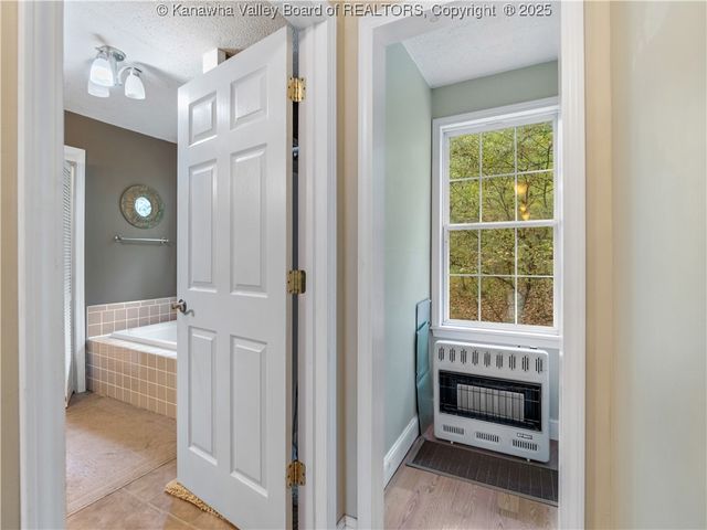 3869 Amma Road, Amma, WV 25005