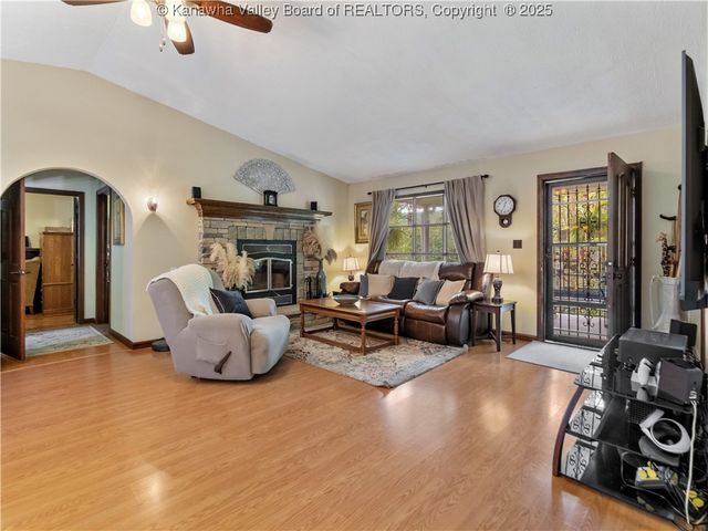 3869 Amma Road, Amma, WV 25005