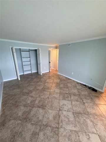 9393 MIDNIGHT PASS ROAD 806, Sarasota, FL 34242