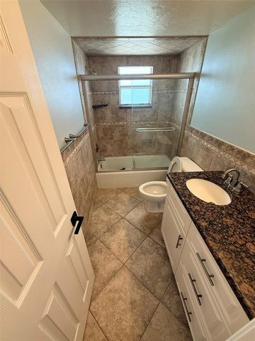 9393 MIDNIGHT PASS ROAD 806, Sarasota, FL 34242