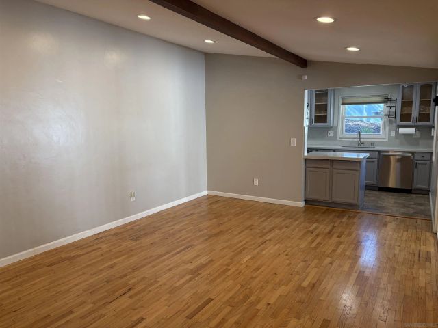 4160 Yale Ave, La Mesa, CA 91941