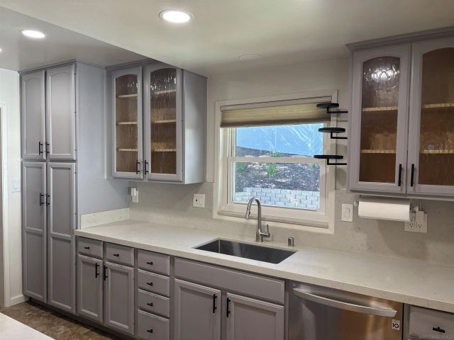 4160 Yale Ave, La Mesa, CA 91941