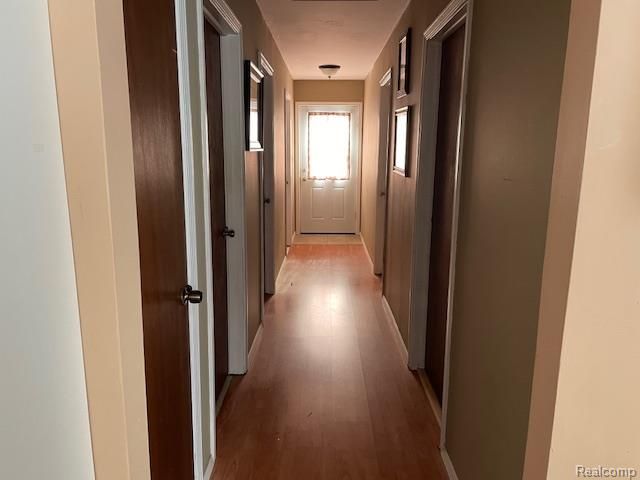 7819 Lake Drive, Clay, MI 48001