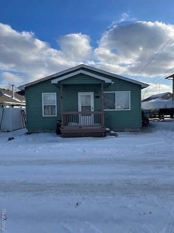 7819 Lake Drive, Clay, MI 48001