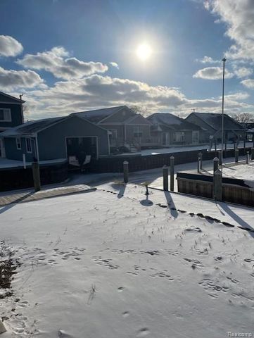 7819 Lake Drive, Clay, MI 48001