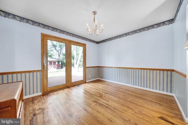 312 LOWER VALLEY RD, North Wales, PA 19454