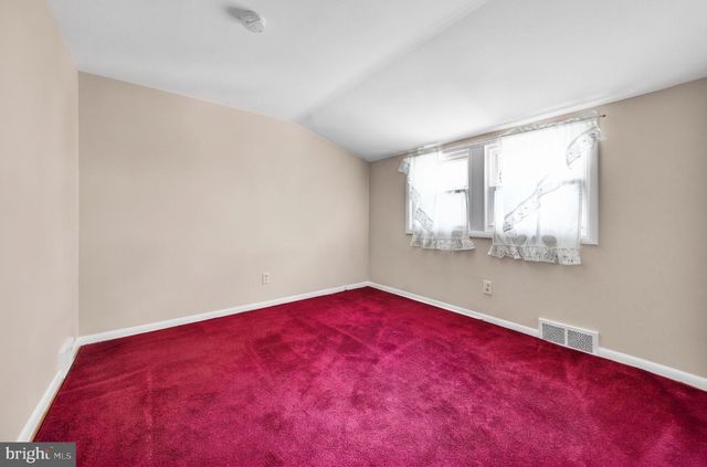312 LOWER VALLEY RD, North Wales, PA 19454