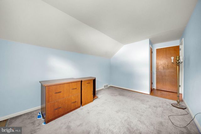 312 LOWER VALLEY RD, North Wales, PA 19454