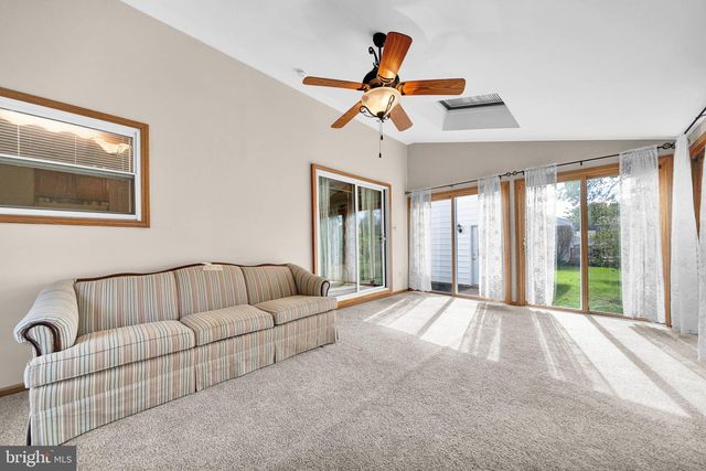 312 LOWER VALLEY RD, North Wales, PA 19454