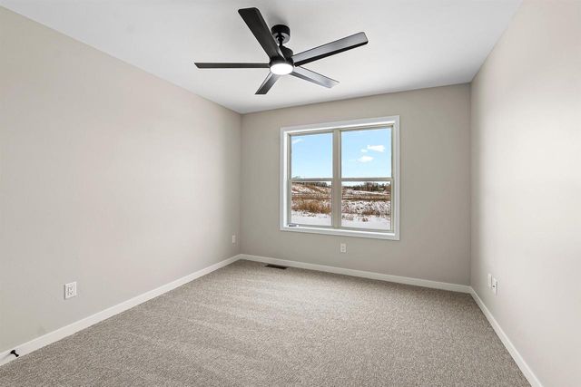 312 TWILIGHT TRAIL, Fond Du Lac, WI 54937