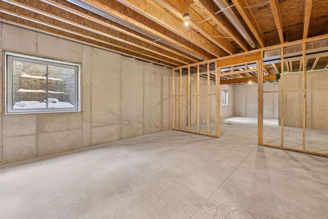 312 TWILIGHT TRAIL, Fond Du Lac, WI 54937