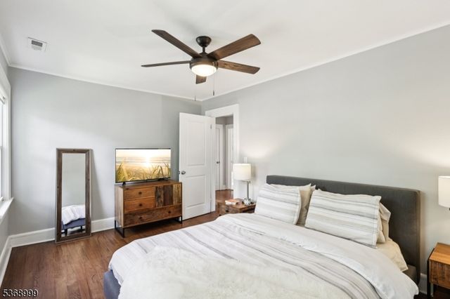 22 Laurel Pl, Fanwood Boro, NJ 07023