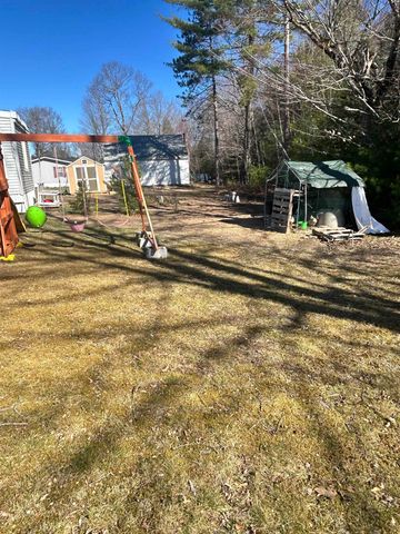 90 Spruce Drive, Farmington, NH 03835