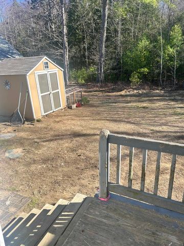90 Spruce Drive, Farmington, NH 03835