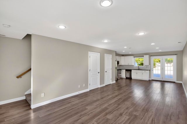 841 Hastings St Apt G, Murfreesboro, TN 37130