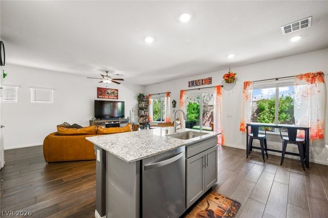 1770 Ortiz Bay Place, North Las Vegas, NV 89084