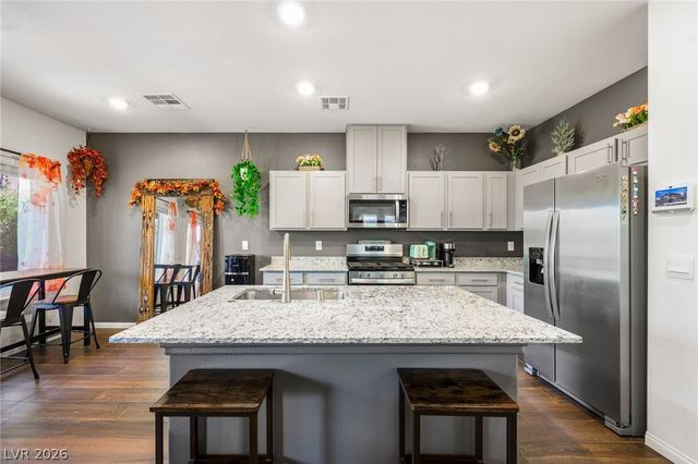 1770 Ortiz Bay Place, North Las Vegas, NV 89084