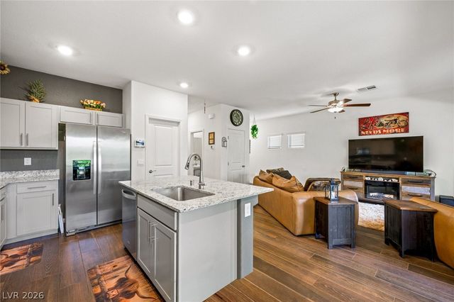 1770 Ortiz Bay Place, North Las Vegas, NV 89084