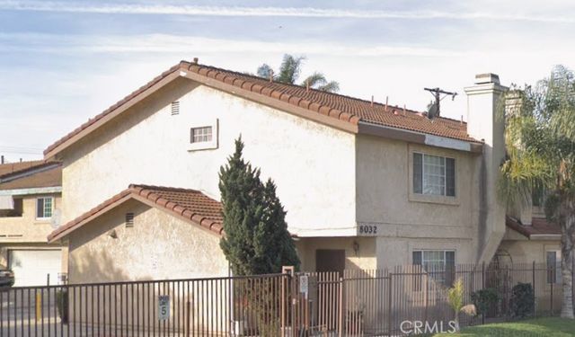 8032 Rose 17, Paramount, CA 90723