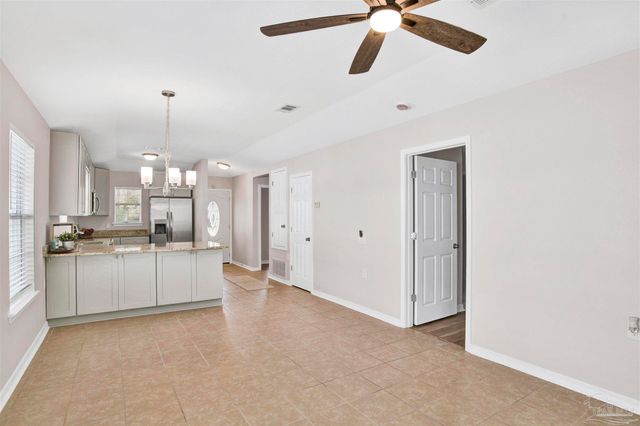 2491 Trailwood Dr, Cantonment, FL 32533