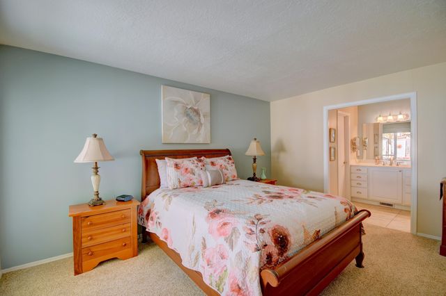 6900 Marilyn Avenue NE, Albuquerque, NM 87109