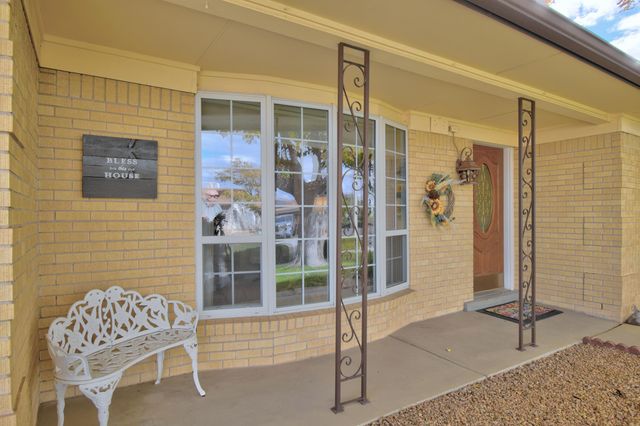 6900 Marilyn Avenue NE, Albuquerque, NM 87109