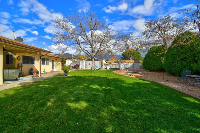 6900 Marilyn Avenue NE, Albuquerque, NM 87109