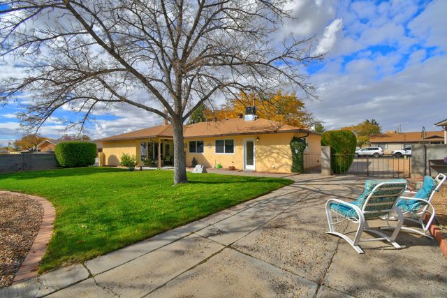 6900 Marilyn Avenue NE, Albuquerque, NM 87109