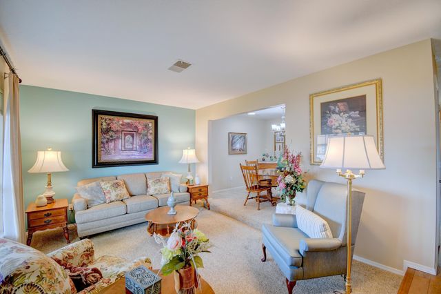 6900 Marilyn Avenue NE, Albuquerque, NM 87109