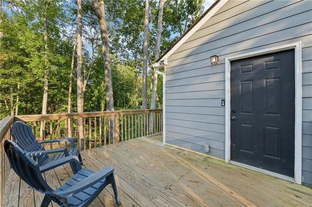 3662 Lakeview Drive, Gainesville, GA 30501