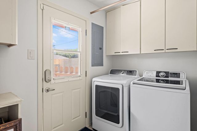 5827 Rutherglenn Drive, Houston, TX 77096