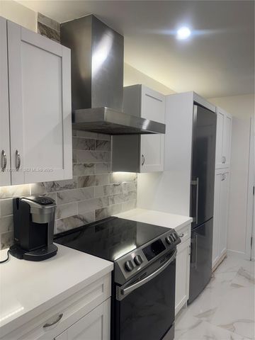 3922 NE 166th St S316, North Miami Beach, FL 33160