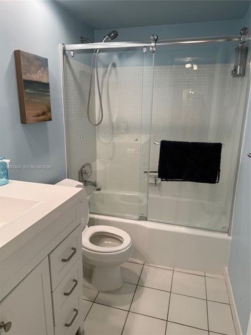 440 Paradise Isle Blvd 205, Hallandale Beach, FL 33009