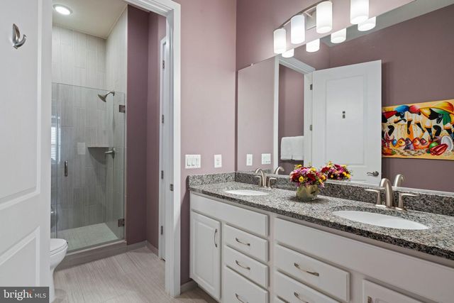 42905 SANDY QUAIL TER, Ashburn, VA 20148