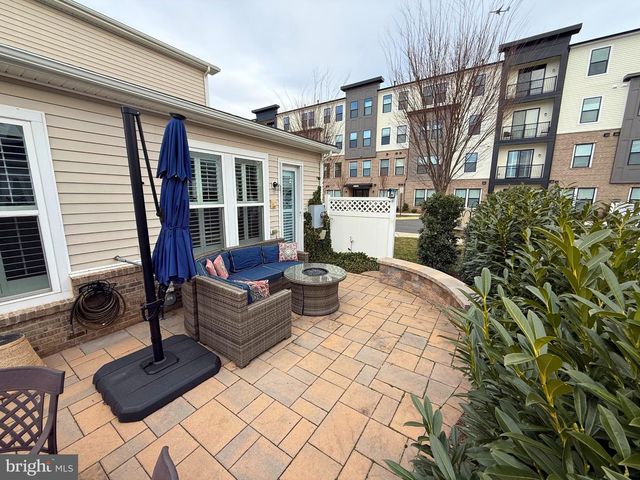 42905 SANDY QUAIL TER, Ashburn, VA 20148