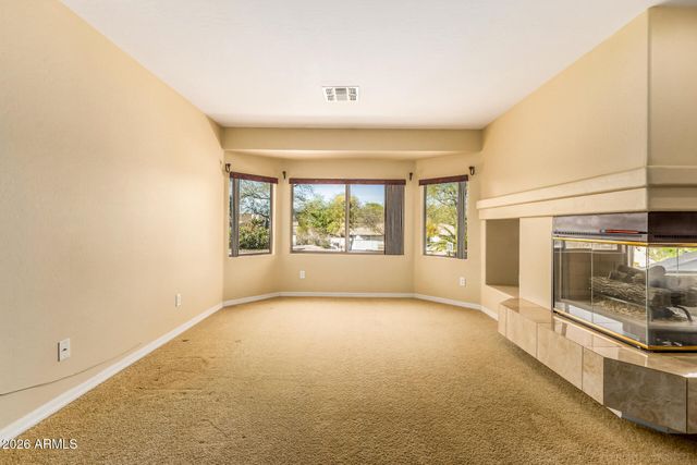 2600 W TULSA Street, Chandler, AZ 85224