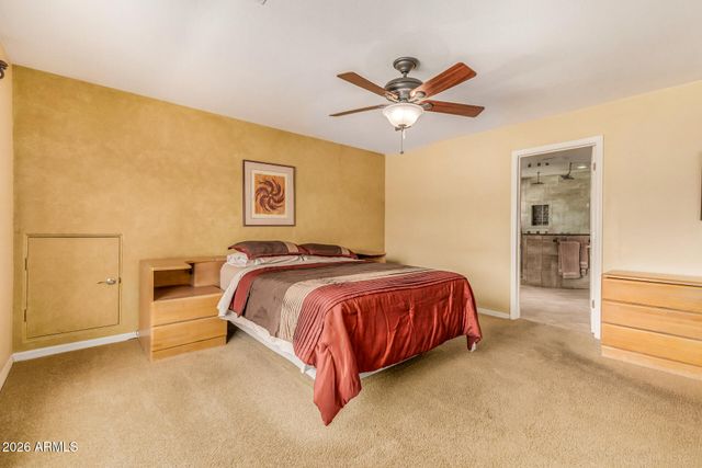 2600 W TULSA Street, Chandler, AZ 85224