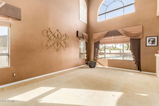 2600 W TULSA Street, Chandler, AZ 85224