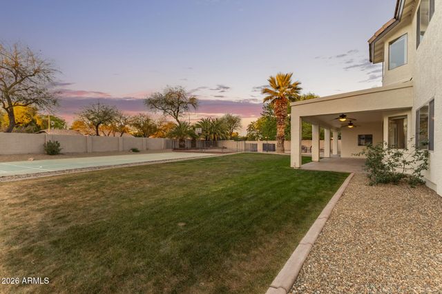 2600 W TULSA Street, Chandler, AZ 85224