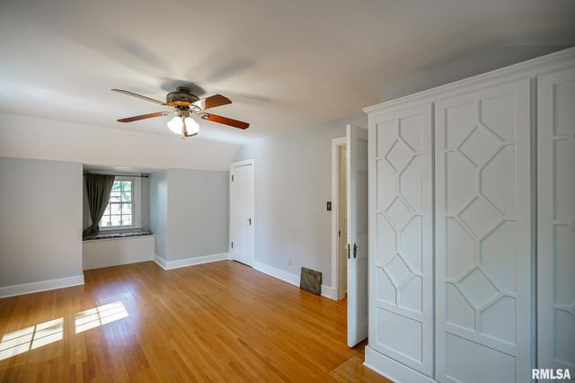414 W MAYWOOD Avenue, Peoria, IL 61604