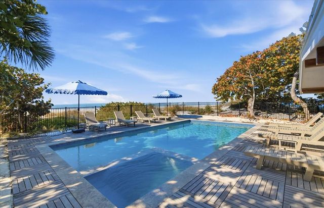 102 TUNA STREET, Anna Maria, FL 34216