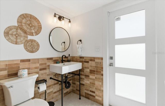 102 TUNA STREET, Anna Maria, FL 34216