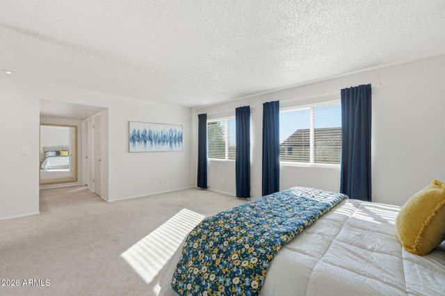 457 E BLUEBELL Lane, Tempe, AZ 85288