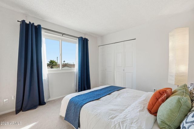 457 E BLUEBELL Lane, Tempe, AZ 85288