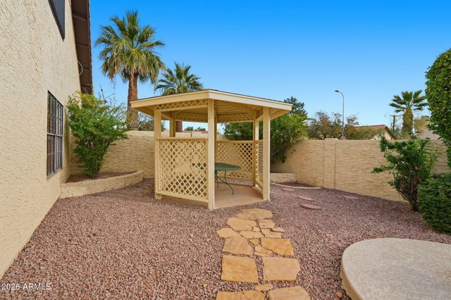 457 E BLUEBELL Lane, Tempe, AZ 85288