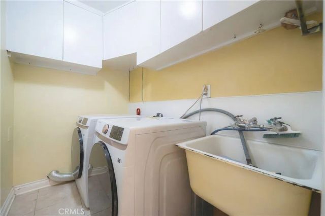 10462 Somerset Boulevard, Bellflower, CA 90706